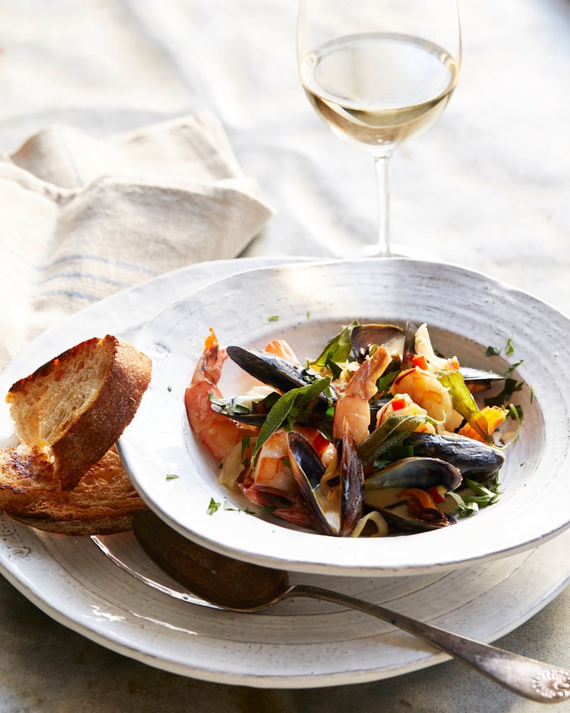 mussels and prawns